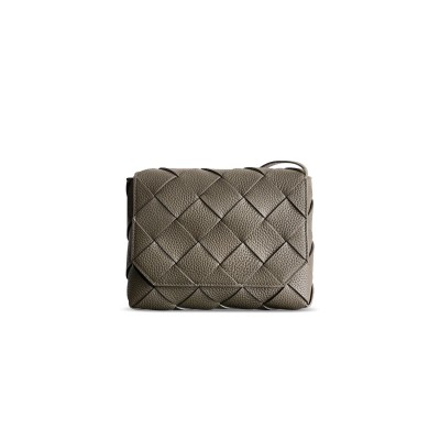 BOTTEGA VENETA DIAGO 795637 (22.5*16.5*5.5cm)